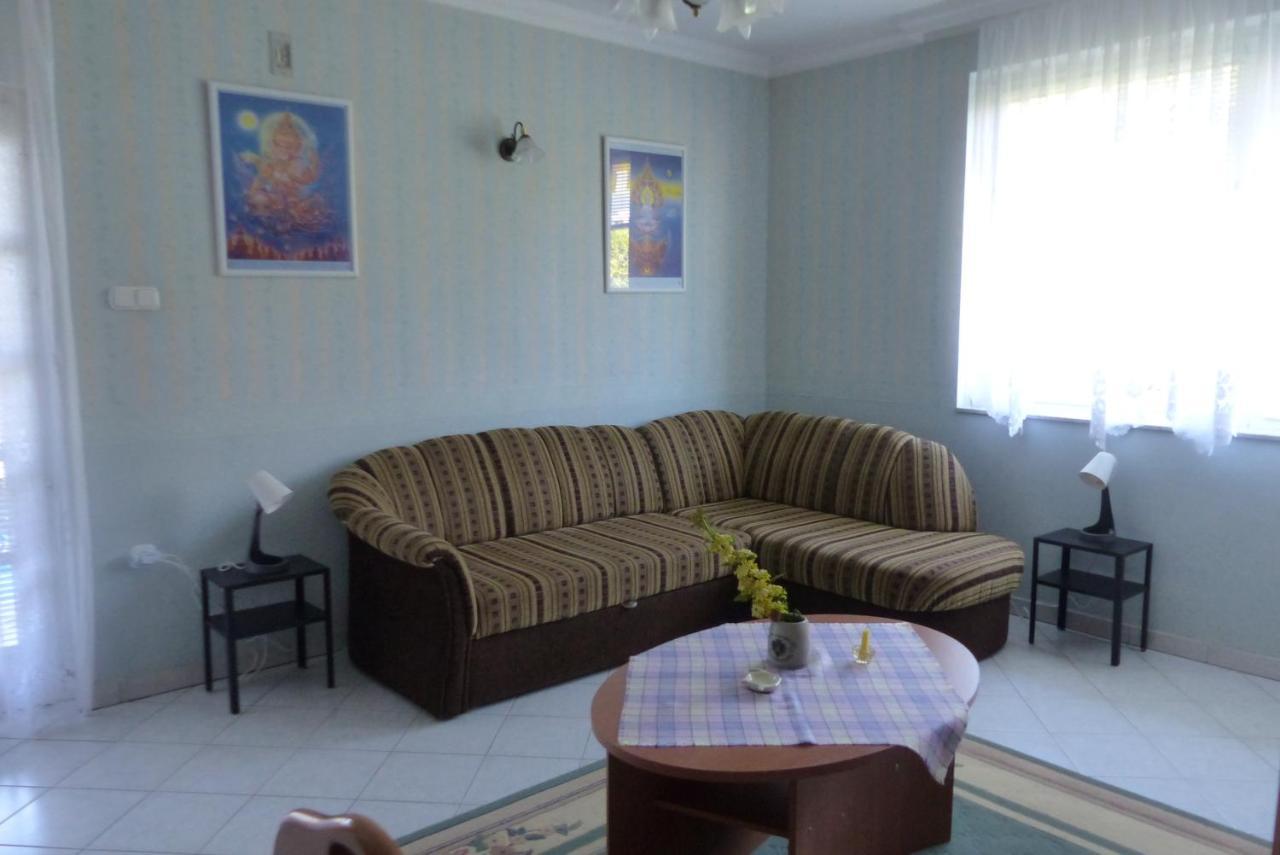 Orwa Apartmanok - Fenyofa Koez 佐洛卡罗斯 外观 照片